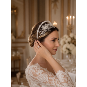 Kristal Kar Tanesi Gelin Tacı | El Yapımı Lüks Bridal Headpiece