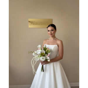 Blush Garden Antoryum ve Islak Lale Gelin Buketi